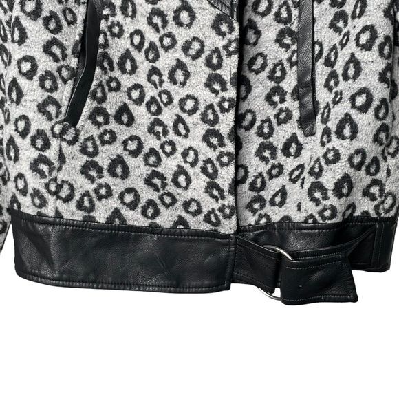 Vigoss Cropped Faux Leather XS Black Grey Cheetah Print Jacket Size XSmall Y2K - Picture 4 of 9